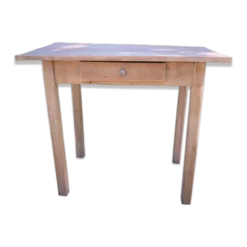 Petite table de ferme