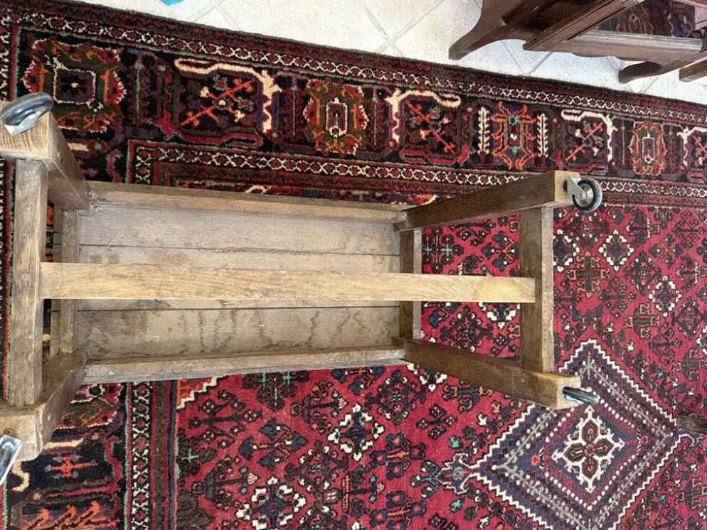 Petite table de ferme ancienne en bois massif – Patine authentique
