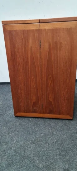 Petite table de salle à manger vintage en teck à rallonge
