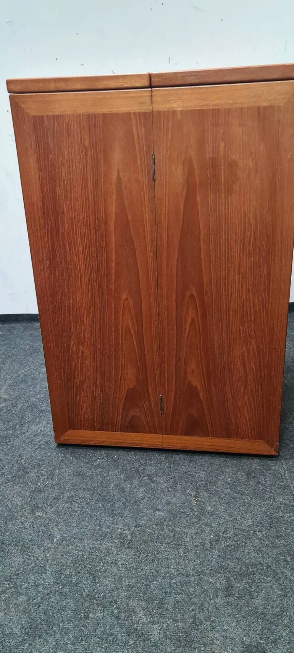 Petite table de salle à manger vintage en teck à rallonge
