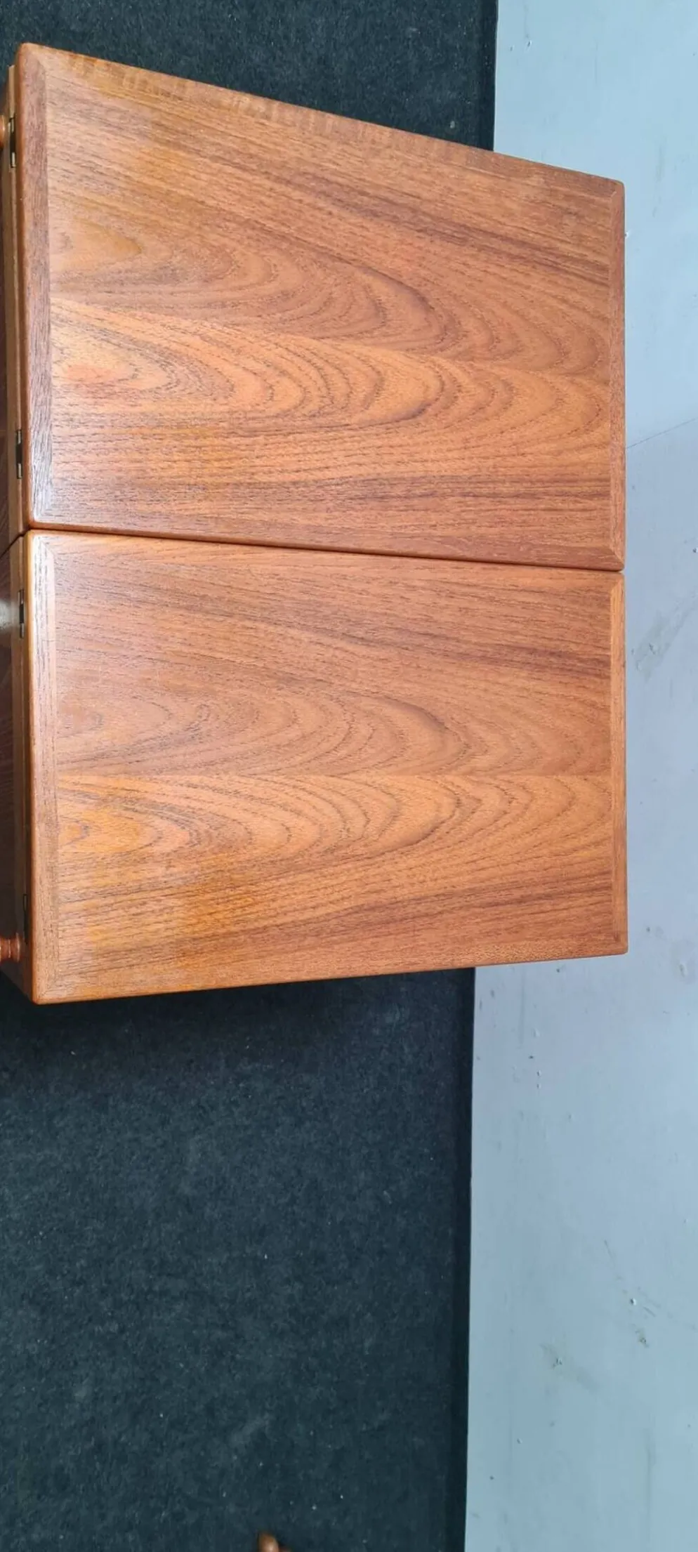 Petite table de salle à manger vintage en teck à rallonge