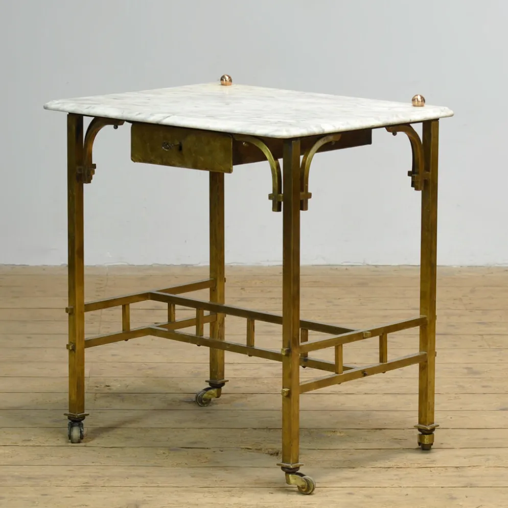 Petite table en laiton avec plateau en marbre, vers 1910