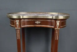 Petite Table Rognon en Acajou, style Transition – Début XXe