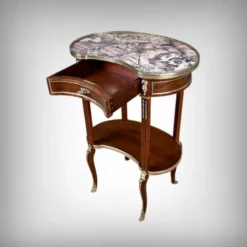 Petite Table Rognon en Acajou, style Transition – Début XXe
