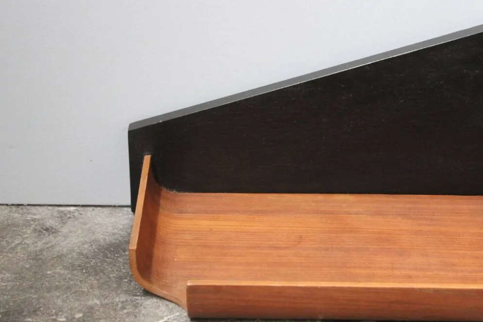 Petite Étagère Mid-Century en Palissandre et Laminée Noire, 1960s