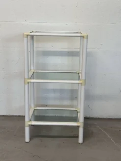 Petite étagère à 3 niveaux – Blanc et verre, style espace âge