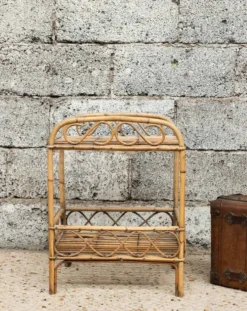 ✨ Petite étagère vintage en osier – esprit bohème ✨