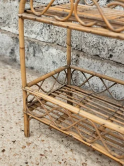 ✨ Petite étagère vintage en osier – esprit bohème ✨