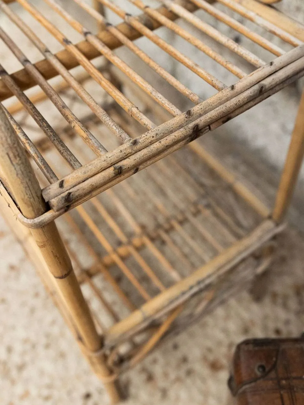 ✨ Petite étagère vintage en osier – esprit bohème ✨