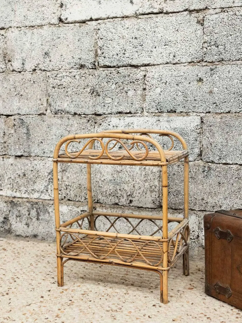 ✨ Petite étagère vintage en osier – esprit bohème ✨