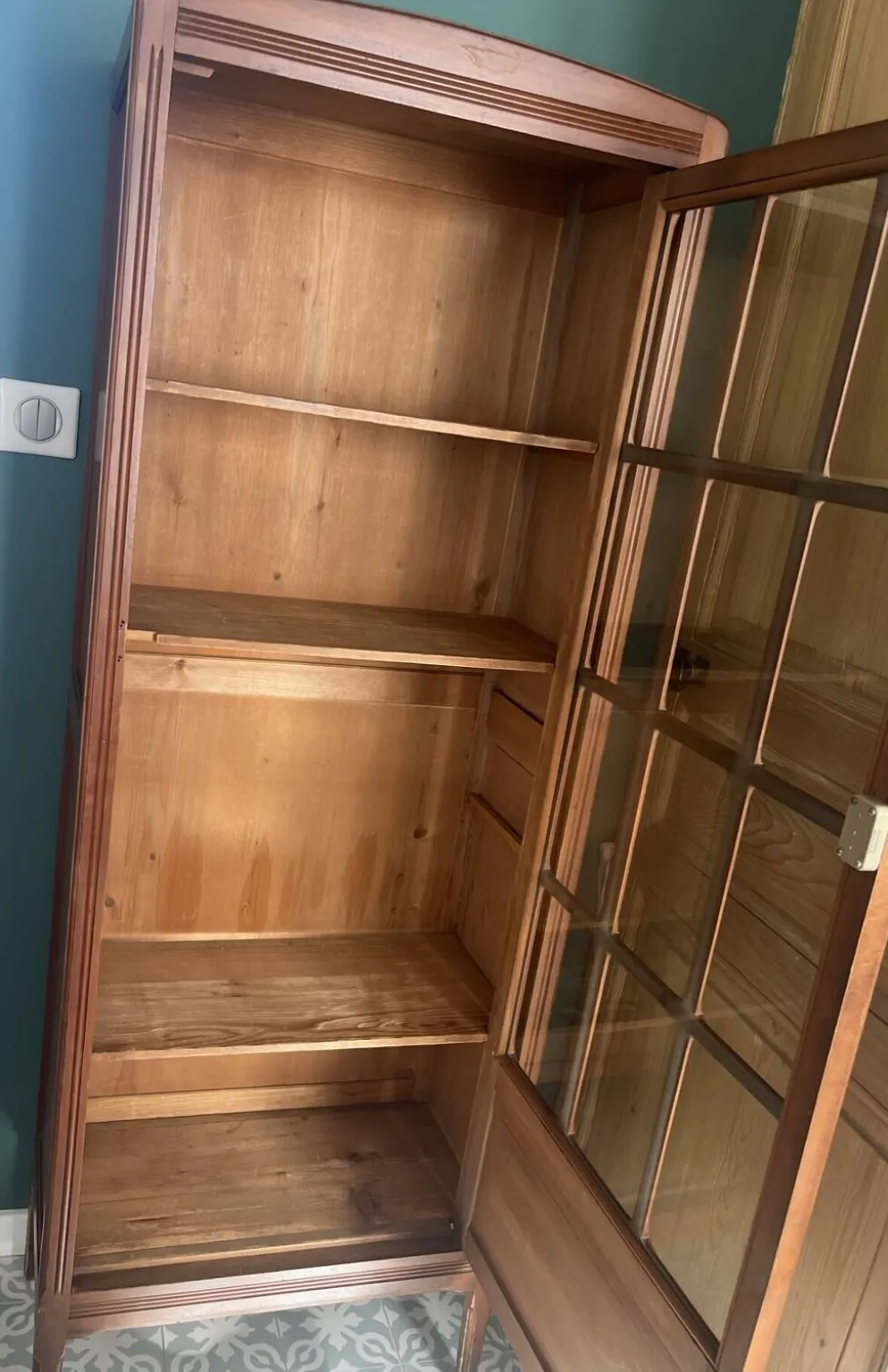Petite vitrine ancienne style Art Déco en bois massif - H160cm