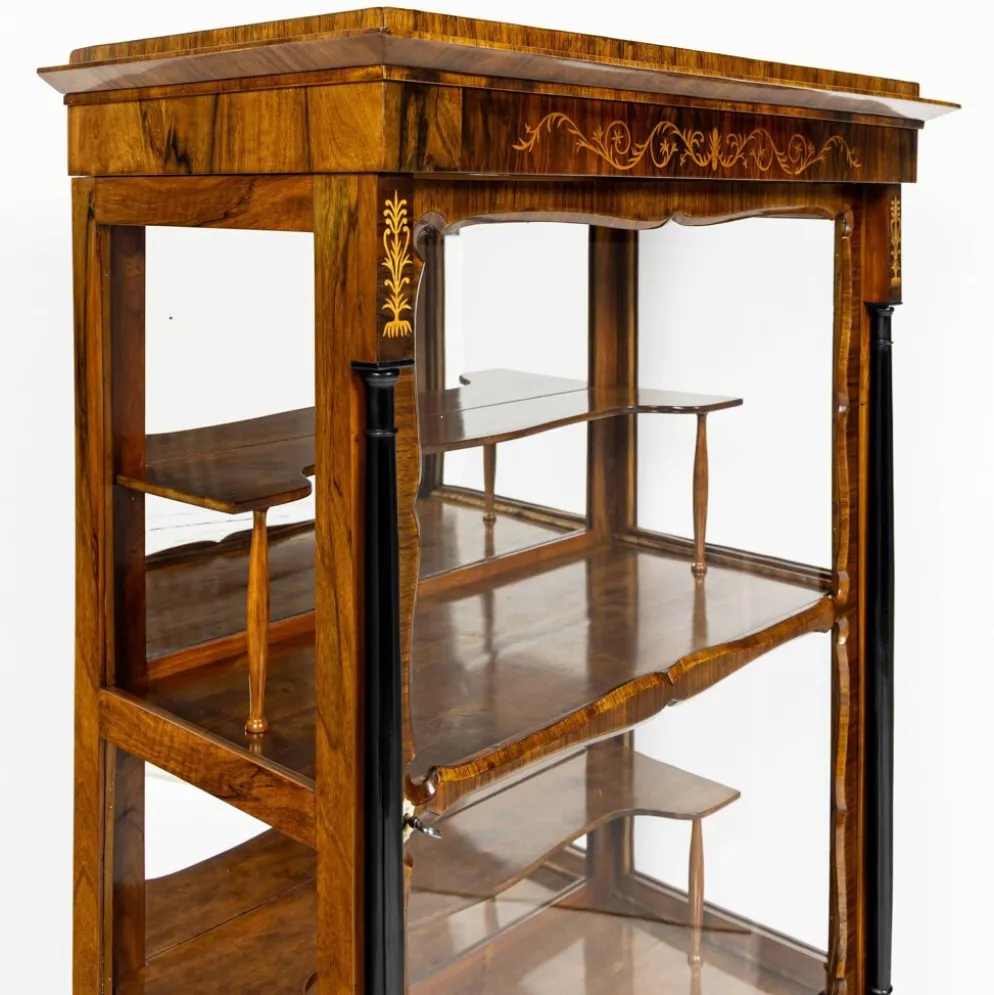Petite vitrine Biedermeier / Louis-Philippe en noyer et bouleau 1840-1860