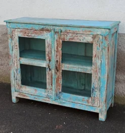 Petite vitrine en bois bleu