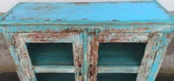 Petite vitrine en bois bleu