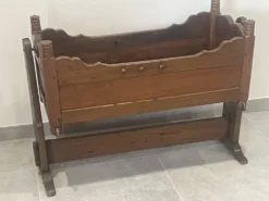 Petit lit berceur XIX ème siècle