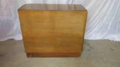 Petit meuble bas Art Déco