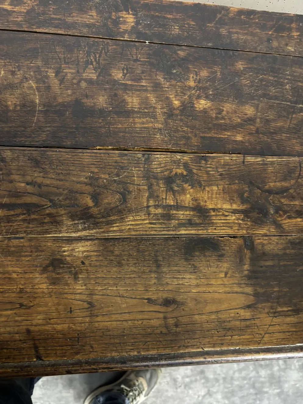 Petit meuble breton en chêne sculpté une porte un tiroir