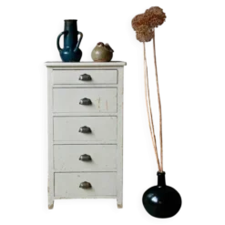 Petit meuble commode en bois semainier vintage rétro patiné bohème années 50