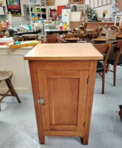 Petit meuble d'appoint