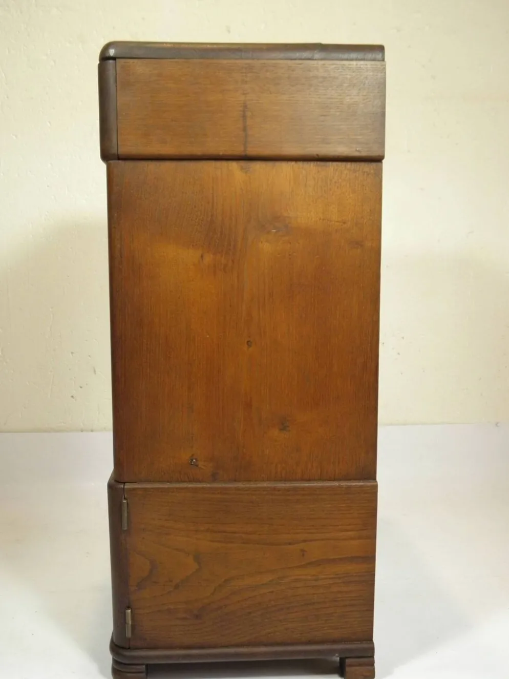 Petit meuble d'appoint , chevet années 20