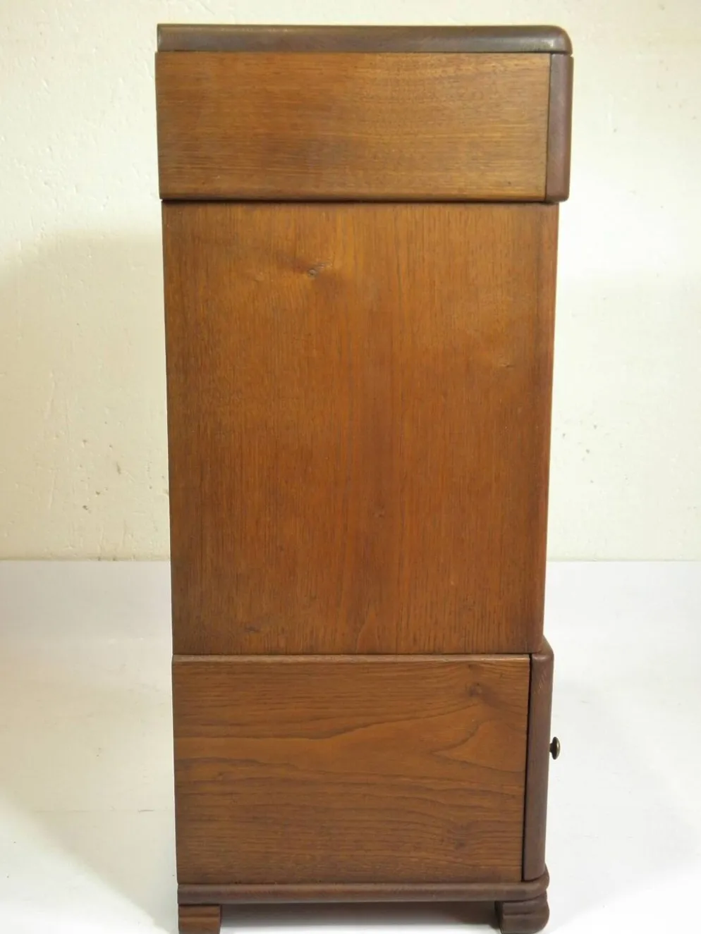 Petit meuble d'appoint , chevet années 20