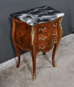 Petit meuble de salon en marqueterie, style Louis XV – Milieu XXe