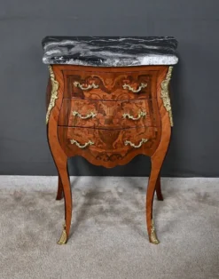 Petit meuble de salon en marqueterie, style Louis XV – Milieu XXe
