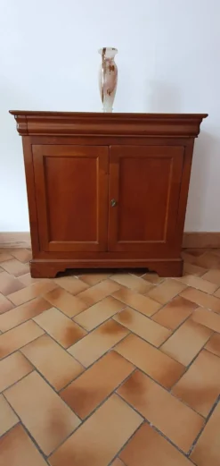 Petit meuble Merisier