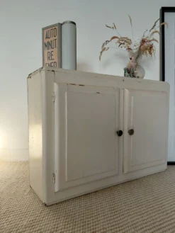 Petit meuble mural de métier vintage en bois peint crème- Années 50