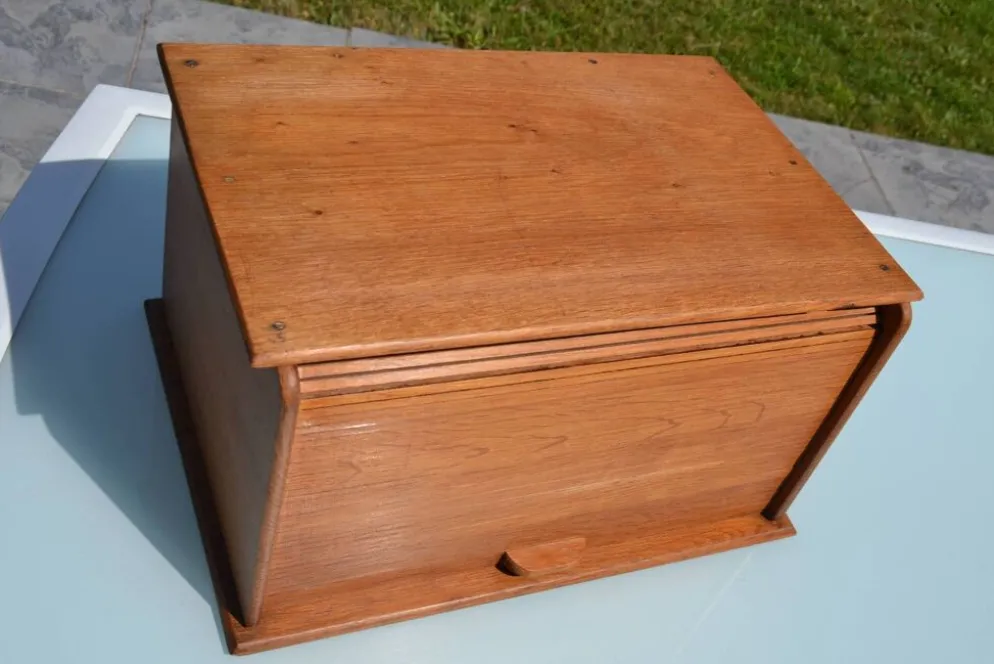 Petit meuble trieur à persiennes JTC Suède