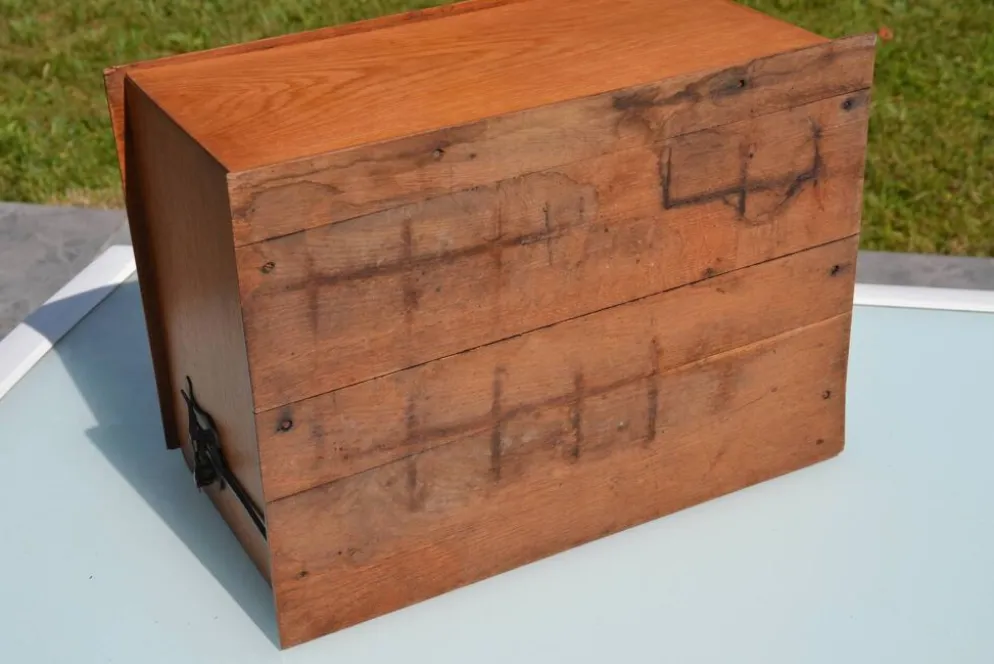 Petit meuble trieur à persiennes JTC Suède