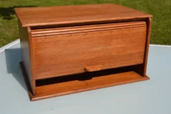 Petit meuble trieur à persiennes JTC Suède