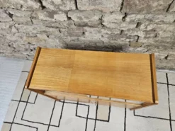 Petit meuble vitrine vintage 1970
