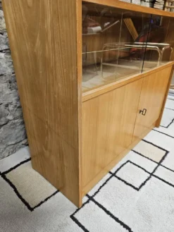 Petit meuble vitrine vintage 1970
