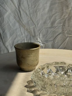 Petit mug en grès