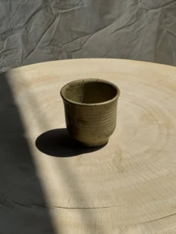 Petit mug en grès