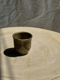 Petit mug en grès