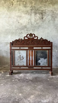 Petit paravent indonésien en bois sculpté H:104 L:106
