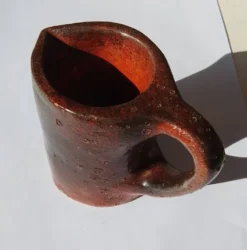Petit pichet céramique Brutaliste signé