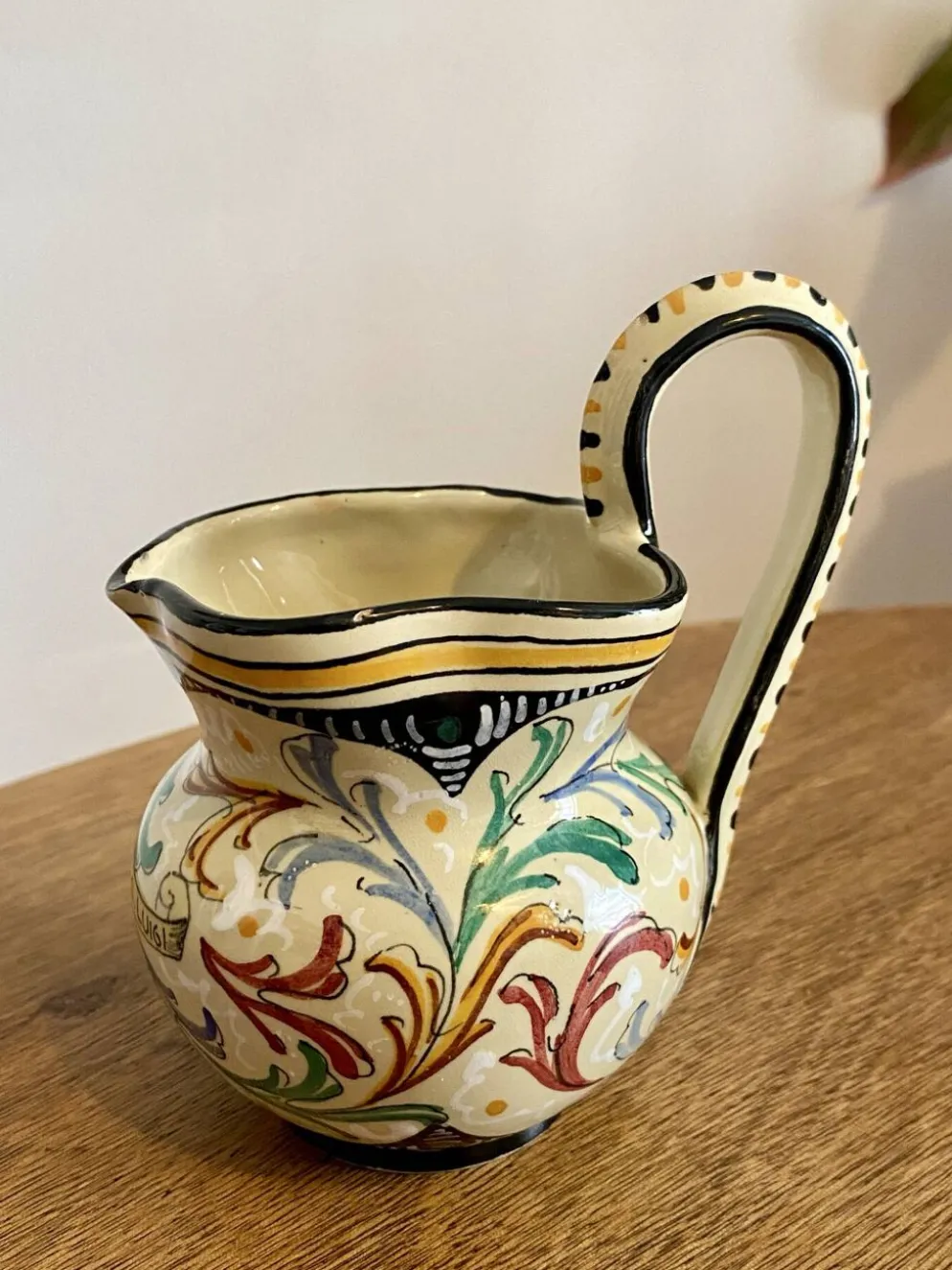 Petit pichet en faïence de Faenza peint main Ca Pirota