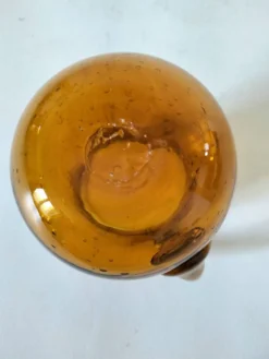 Petit pichet en verre bullé de Biot jaune doré