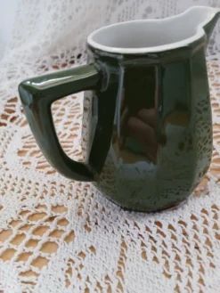 Petit pichet/ pot à lait ancien
