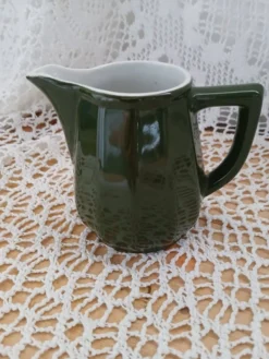 Petit pichet/ pot à lait ancien