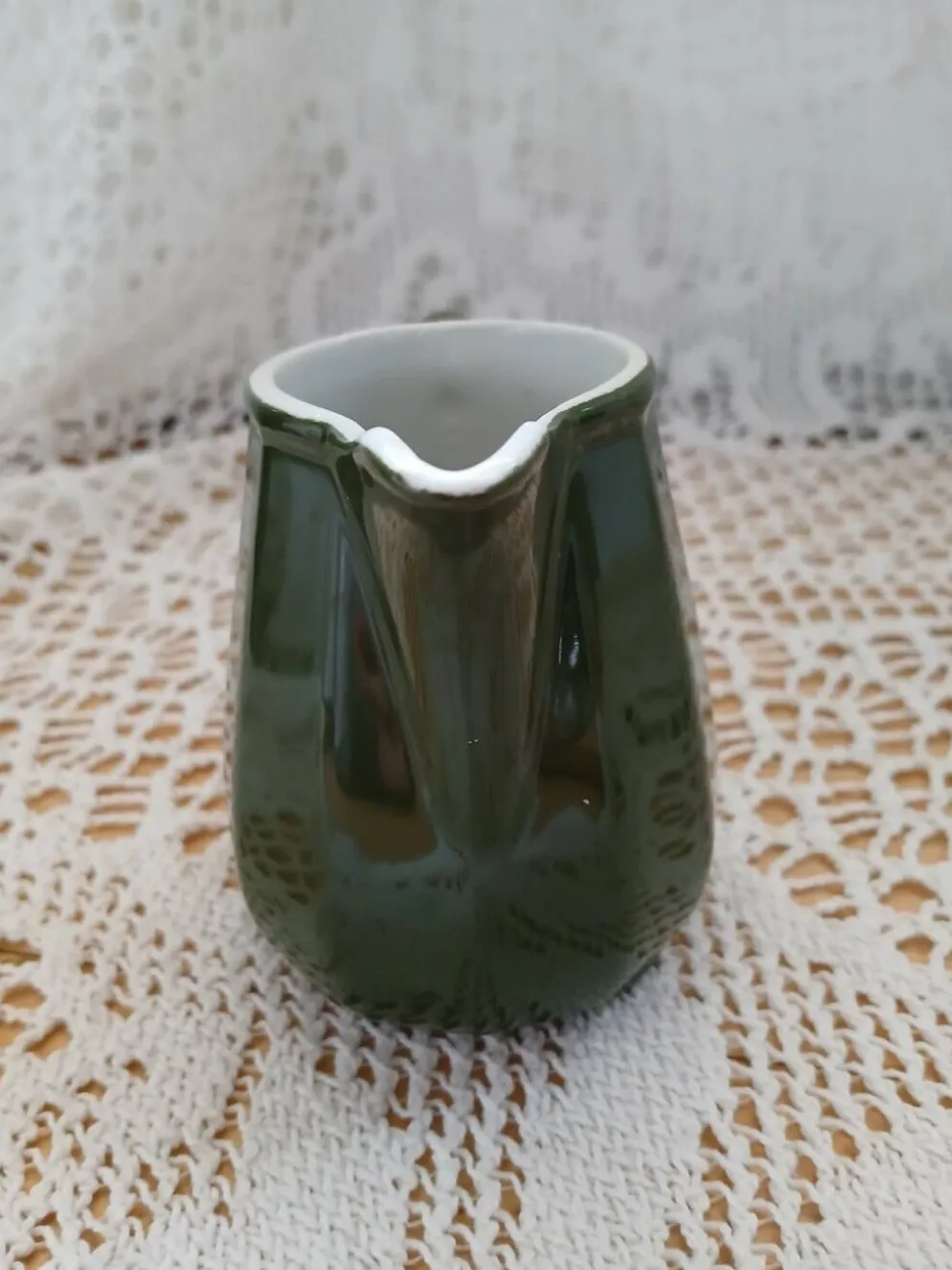 Petit pichet/ pot à lait ancien
