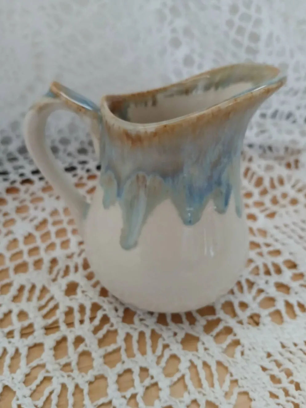 Petit pichet/ pot à lait ancien