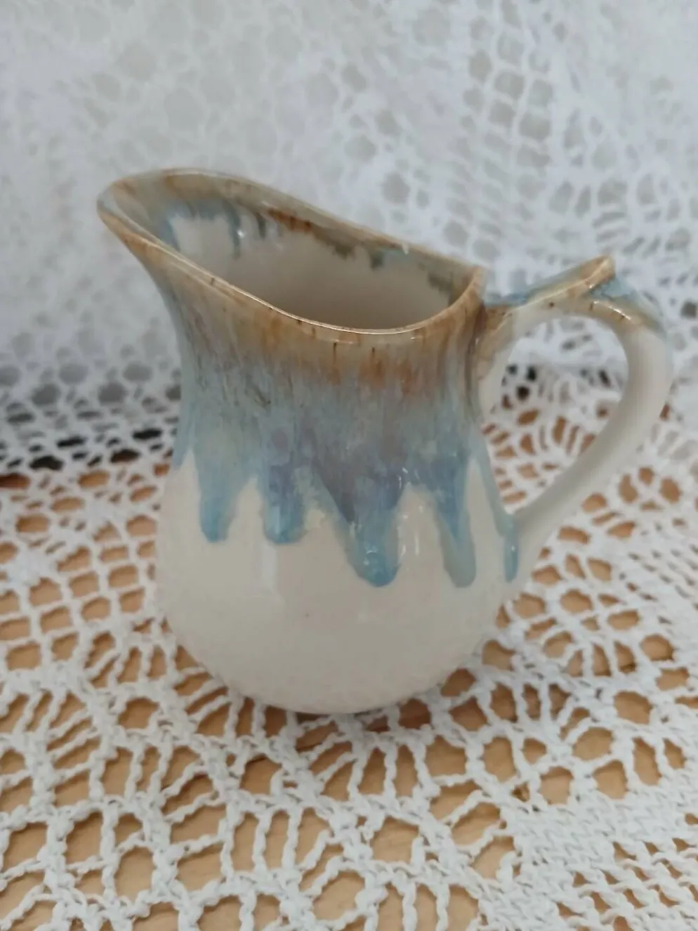 Petit pichet/ pot à lait ancien