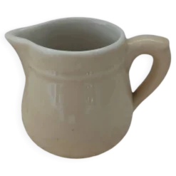 Petit pichet/ pot à lait / crémier ancien