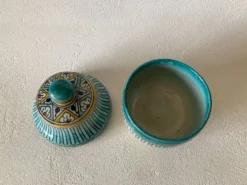 Petit pot à beurre Jobbana Maroc Fès 19ème siècle à décors de mille-pattes et géométriques