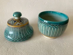 Petit pot à beurre Jobbana Maroc Fès 19ème siècle à décors de mille-pattes et géométriques