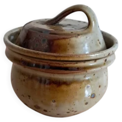 Petit pot en grès pyrité